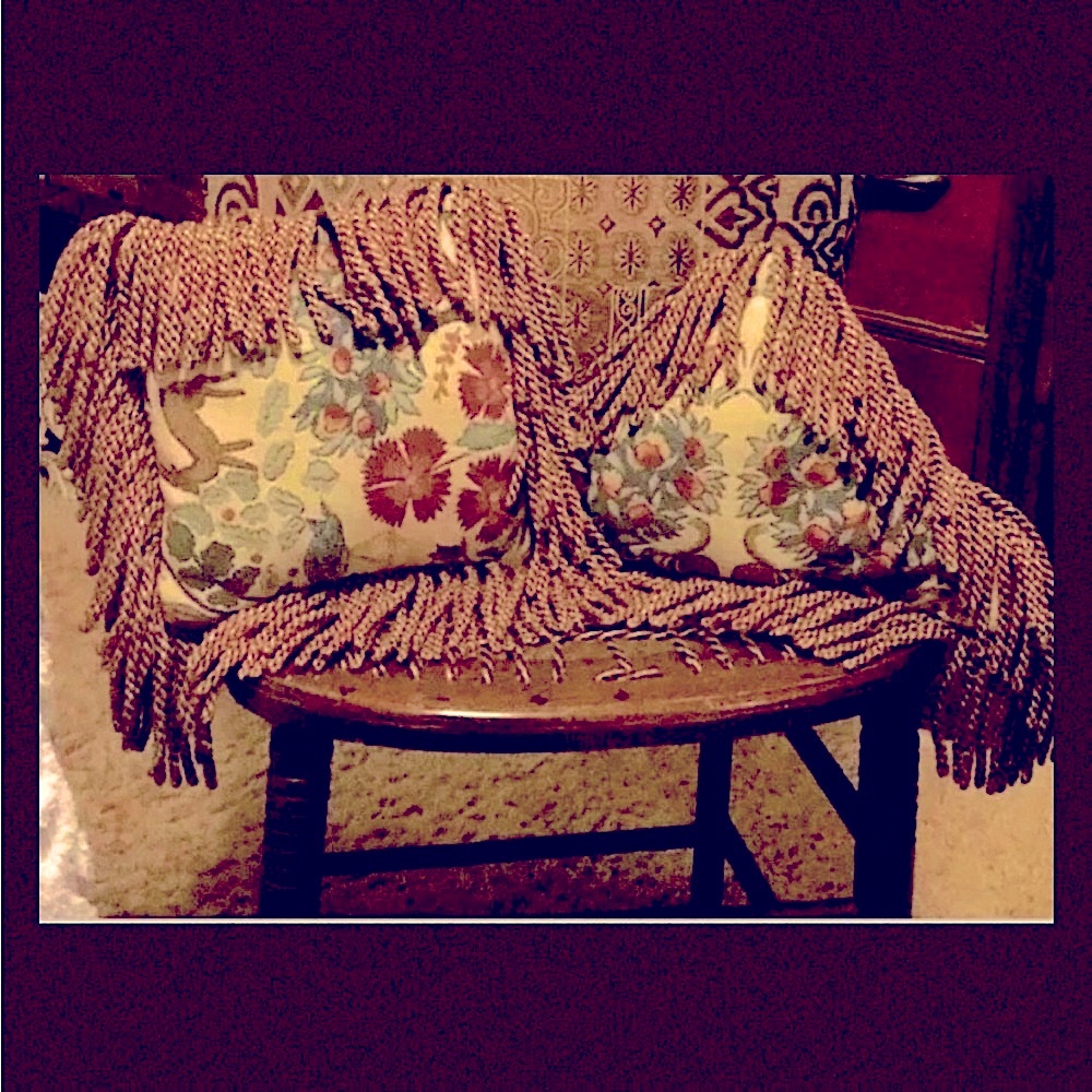 Beautiful Tapestries Decorative Floral Pillows Fringe Set